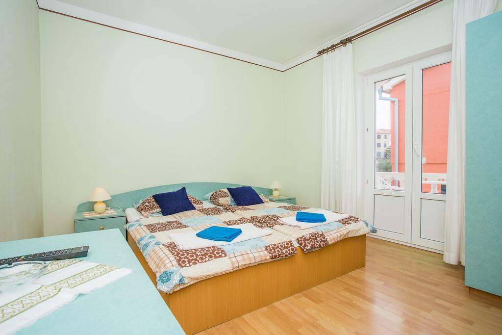 Villa Padova Rab Town Luaran gambar