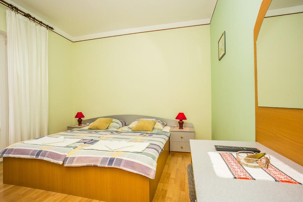 Villa Padova Rab Town Luaran gambar