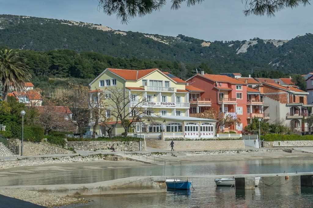 Villa Padova Rab Town Luaran gambar